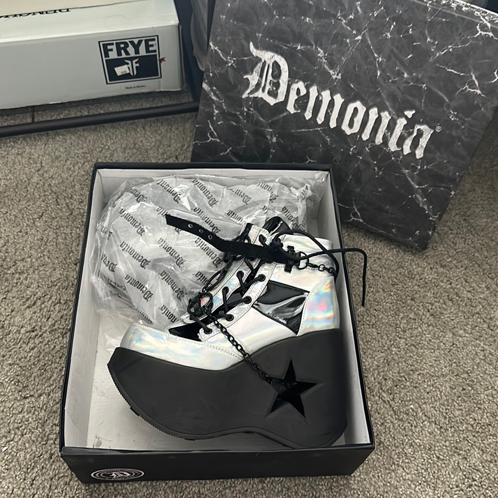 Demonia Rave Boots-Blk Pat-Magic mirror